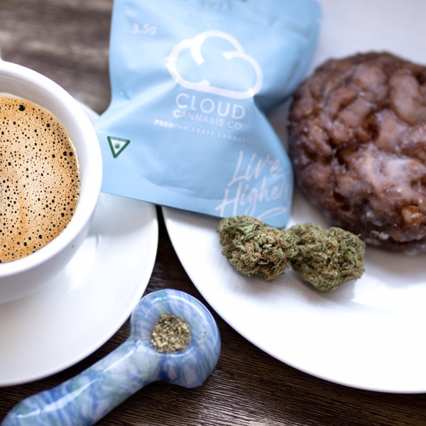 Wake and Bake with Cloud Cannabis