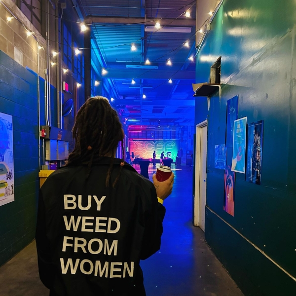 Buy Weed from Women
